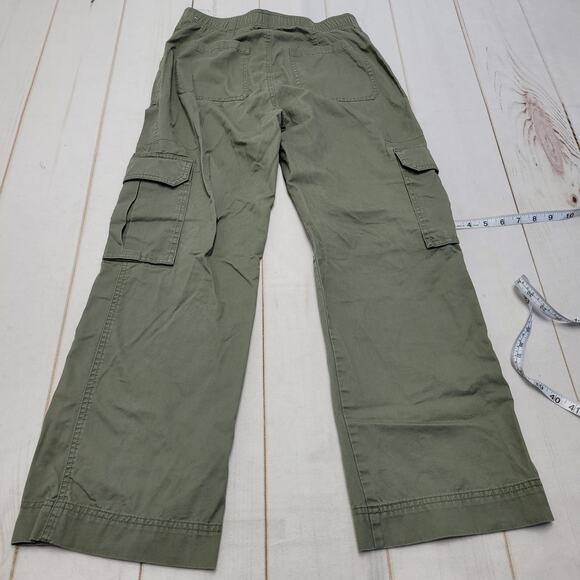 Abercrombie and Fitch high rise green cargo straight leg military pants utility - Picture 8 of 9